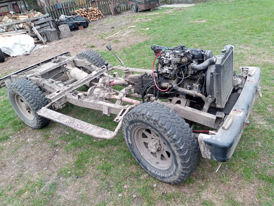 Suzuki samurai niekompletny