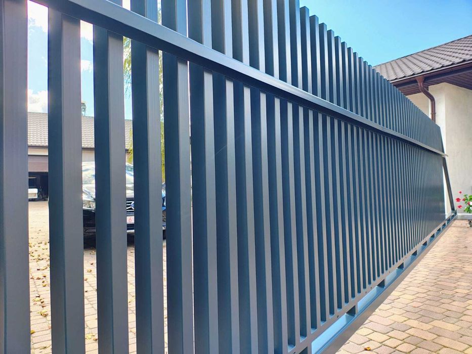 Brama przesuwna grzebieniowa 4–6 m Ocynk, malowana proszkowo