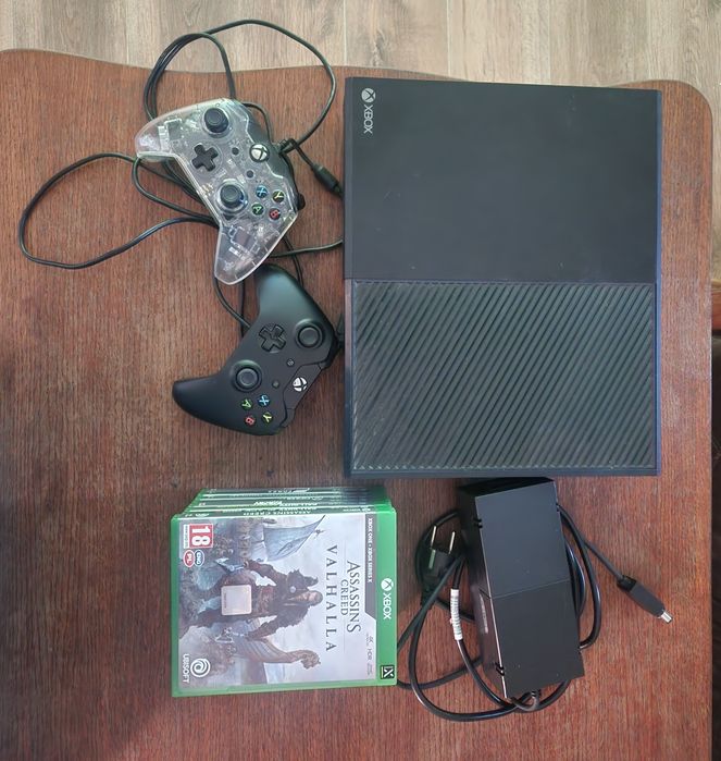 Xbox One + 2 pady + 9gier