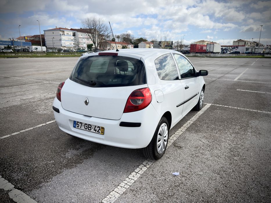 Renault clio DCI 2008
