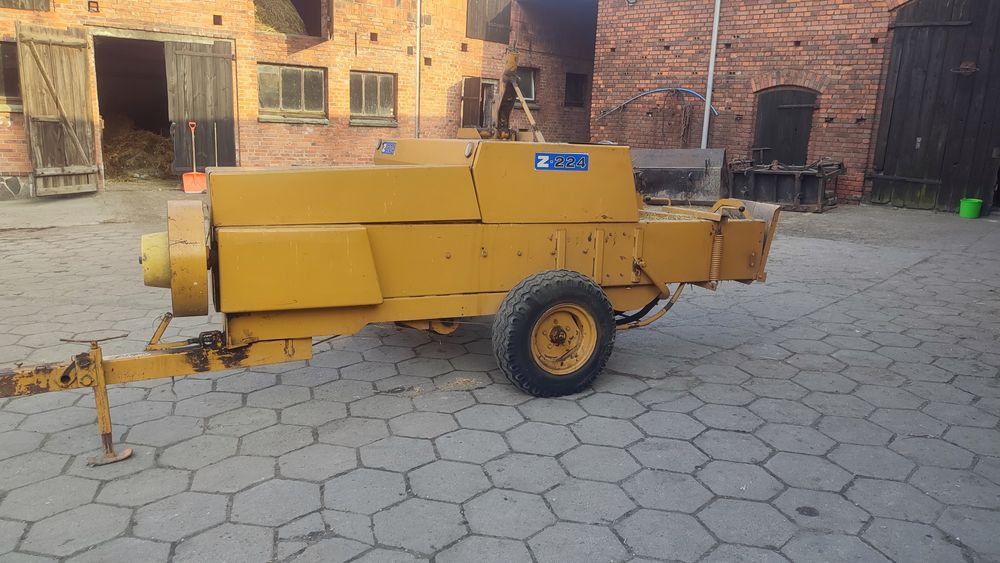 Prasa kostkująca Z-224