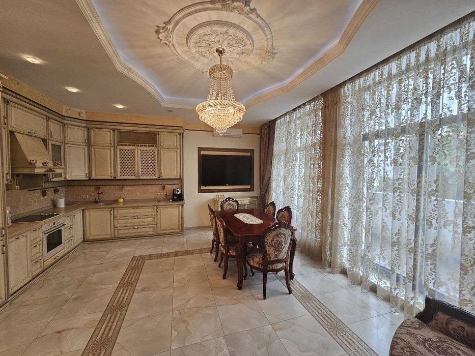 3-rooms apartment apartment by the address st. Kulikovo pole pl Oktyabrskoy revolyutsii pl (area 118 m²) - Atlanta.ua - photo 3