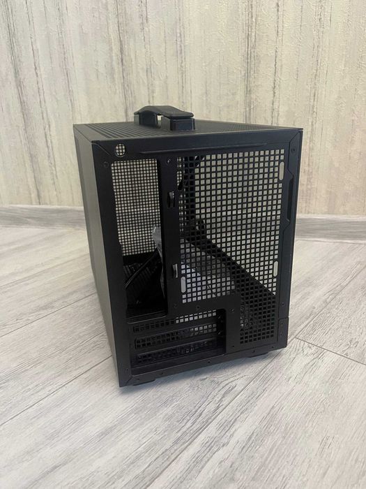 Корпус Deepcool CH160 Black (Mini-ITX)