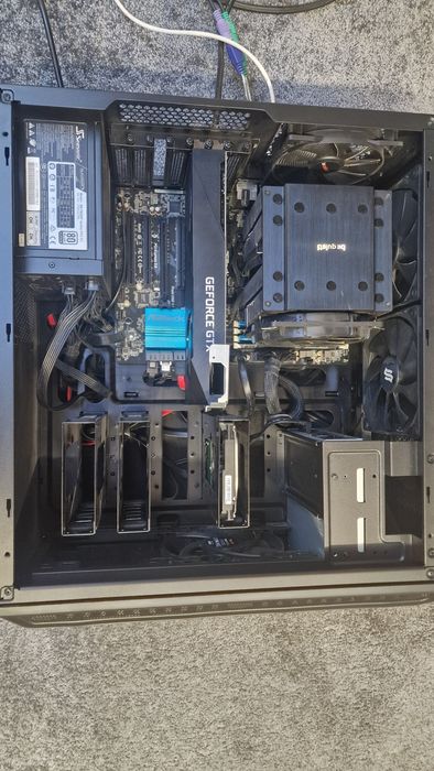 Komp i7-4770K / 16 GB RAM / 256 GB SSD + 1TB HDD / GeForce 1650