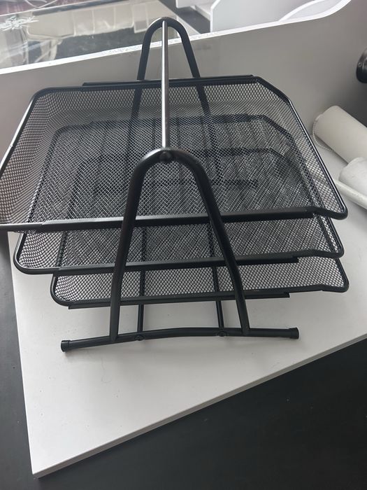 Продам для офісу полички