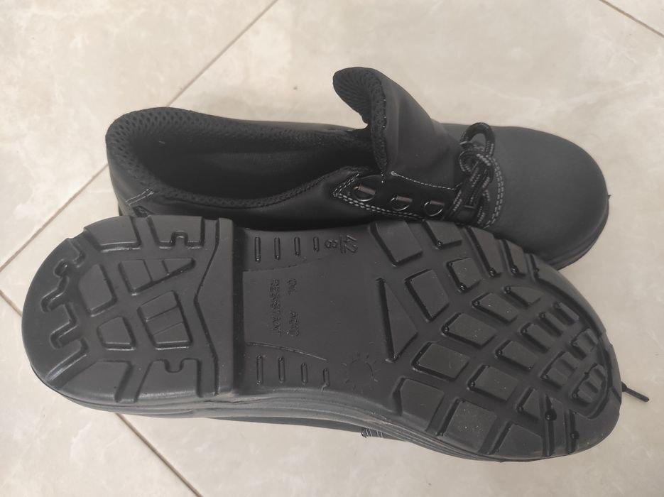 Шузы мужские черные