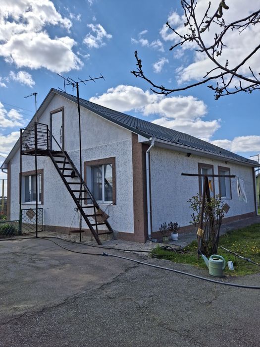 Продам дом Кременчугский район.80 кв.м.