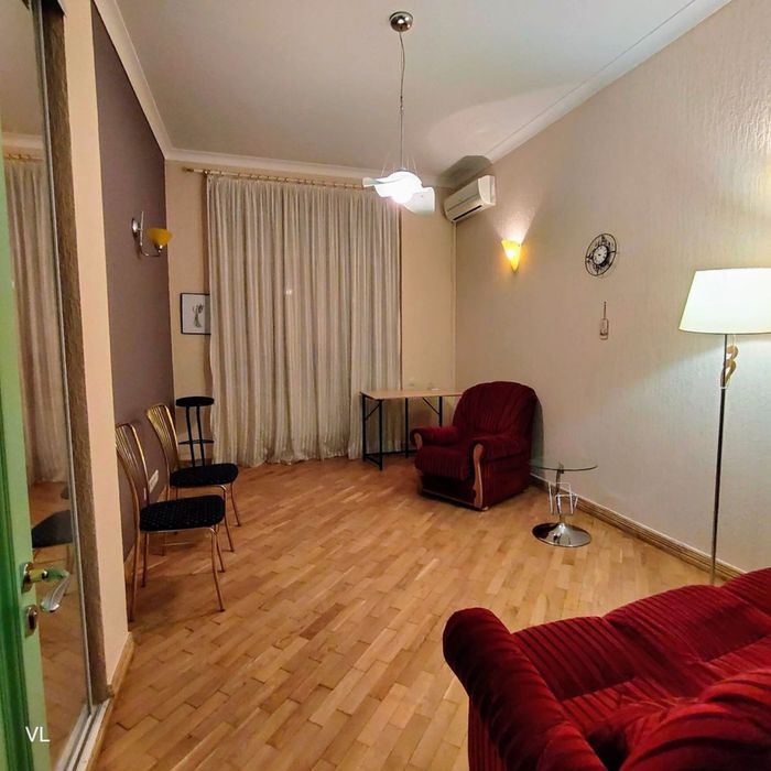 Терміново!Квартира/Офіс 58м² на Подолі! Царський будинок,вул.Ярославська,39В,метро Контрактова площа