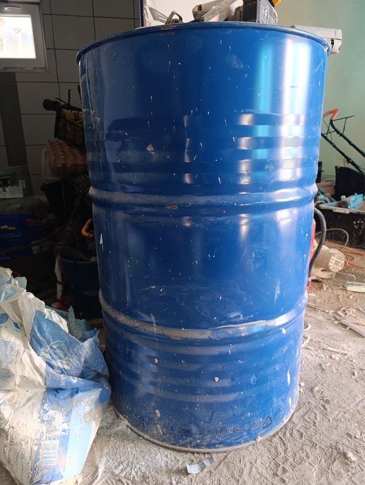 Beczka 200 litrów