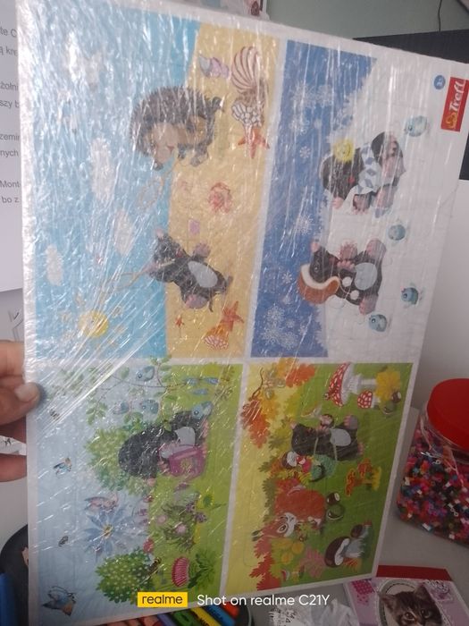 Puzzle trefl 4w1
