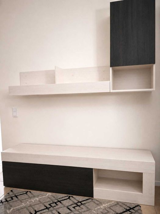 Movel com base tv e arrumação