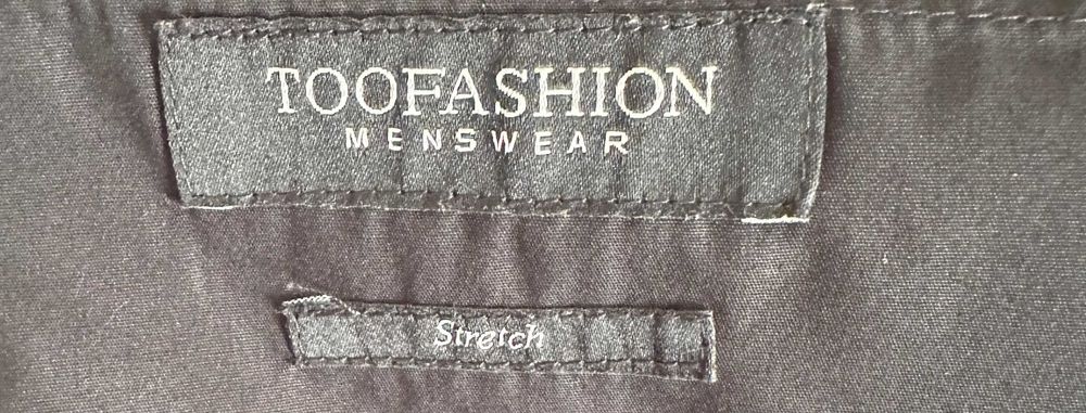 Vendo fato + camisa (praticamente novos)