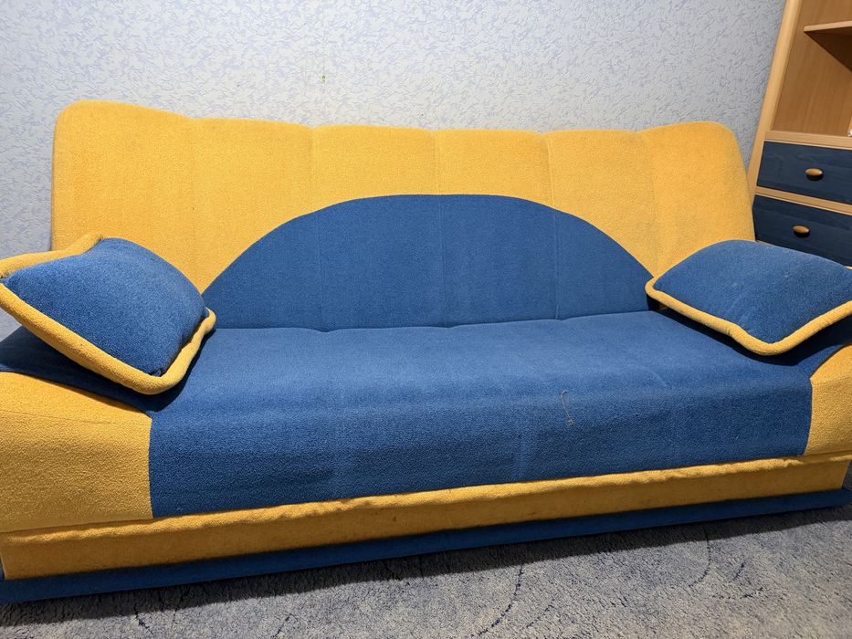 Продам диван розкладний б/у самовивіз