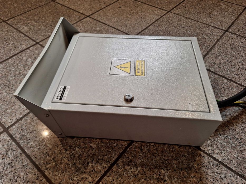 Rozdzielnica elektryczna  budowlana - 500 zł
