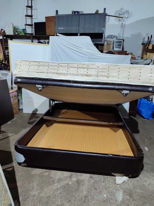 sommier com colchão