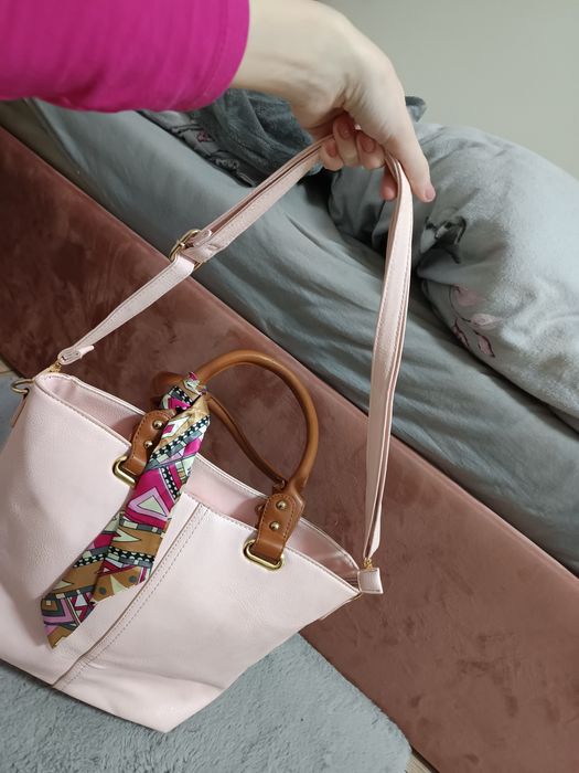 Torebka bardzo pakowna