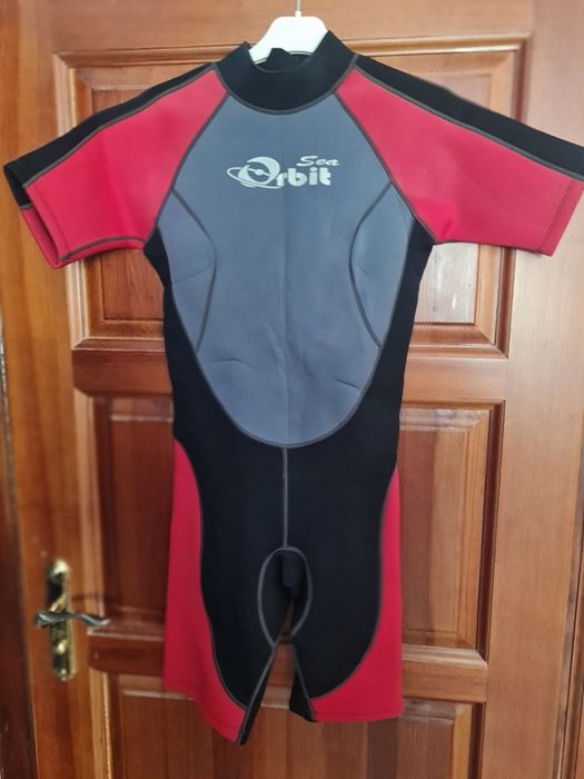 Pianki do nurkowania.   Duży wybór.  Dziecięce męskie damskie