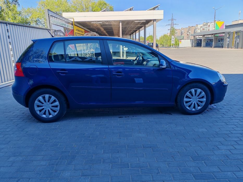 Volkswagen Golf 5 1.6 mpi