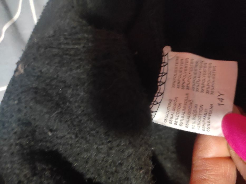 Sprzedam bluzę chłopięca w rozmiarze na 14  lat.Bluza firmy 4F