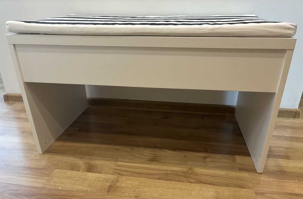 Ławka z poduszką IKEA