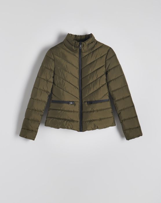 Стьобана куртка, нова