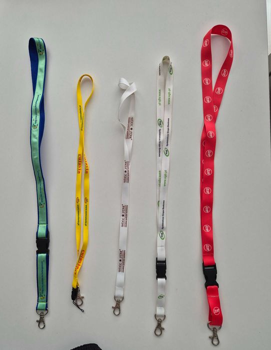 Smycze do kluczy różne