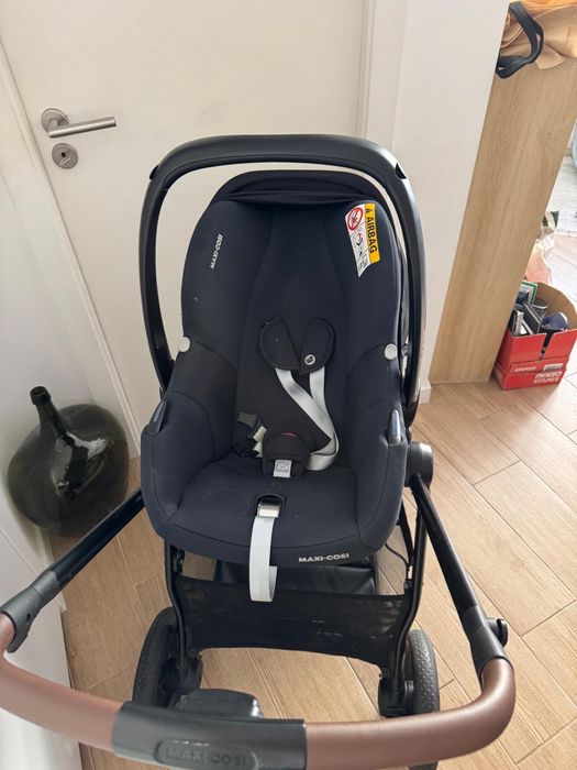 Carrinho + ovo Maxi Cosi