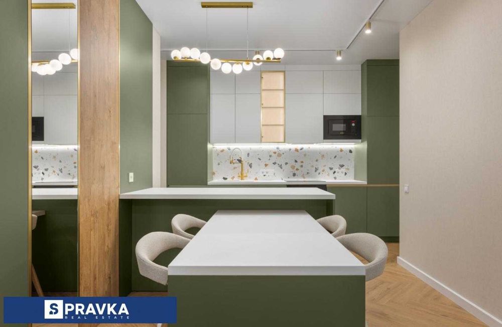 Продам квартиру на Краснова с видом Ипподрома  2 ком