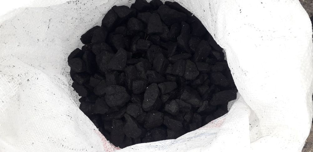 Каменный уголь,  дрова твёрдых пород, брикеты