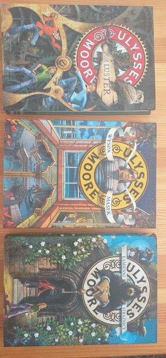 Ulysses Moore - Dom luster, Wyspa masek, Kamienni strażnicy