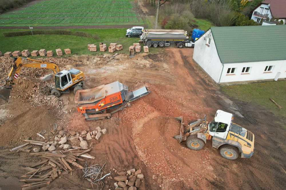 Kruszenie, gruz, rozdrabnianie odpadów, Arjes Impactor 250