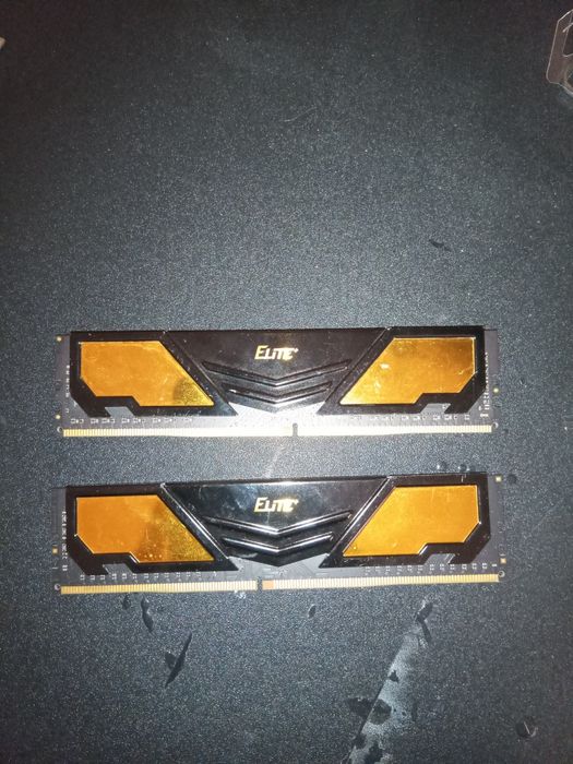 DDR4 2x4, 2400 mhz, CL16