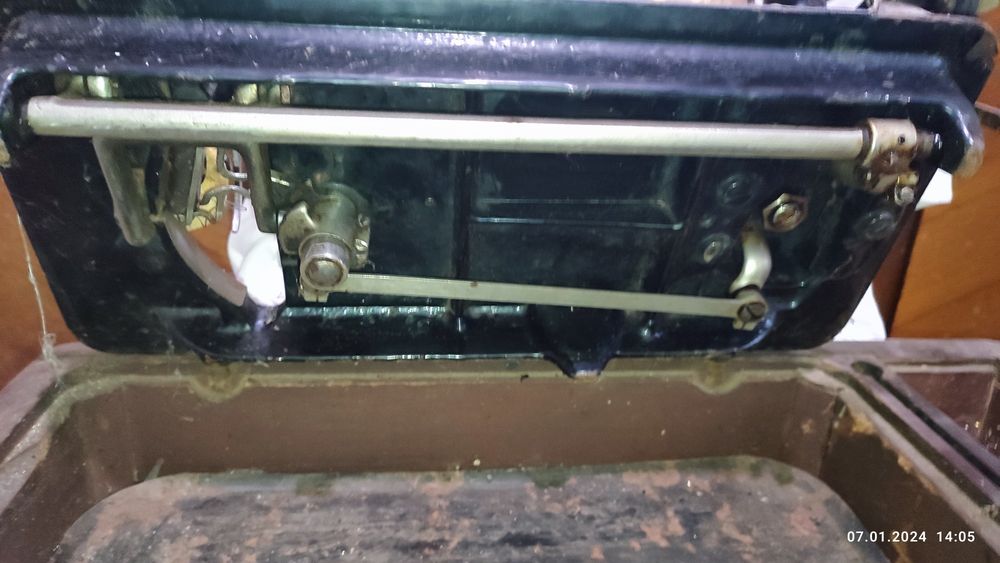 Ручна швейна машина Singer.