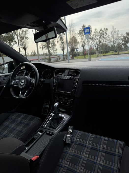 Volkswagen Golf 7 GTE | 112 350 km