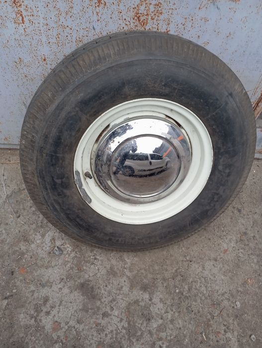Колесо газ 21 оригінал