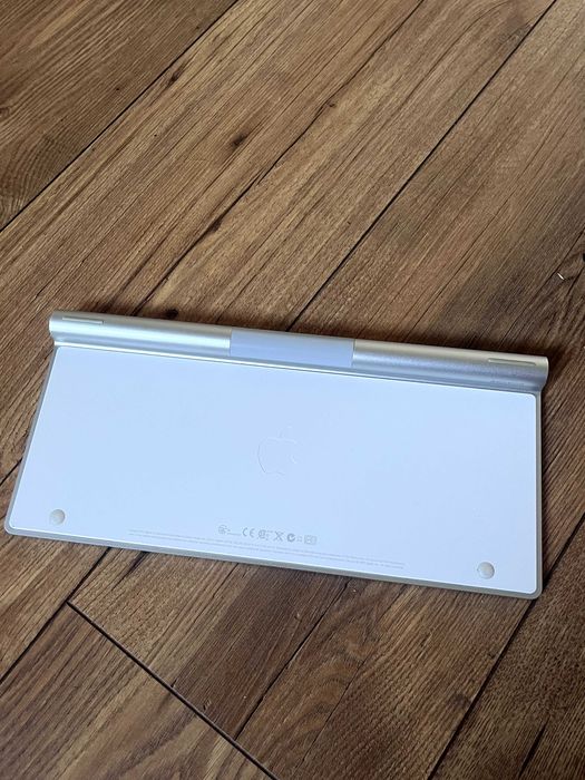 Apple iMac 21,5″ (Mid 2014) + klawiatura + mysz - Starachowice