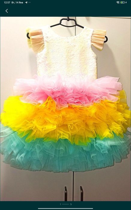 Нарядное платье 5-6 лет выпускной