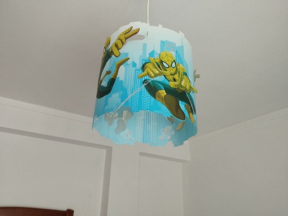 Candeeiro de teto de menino/rapaz