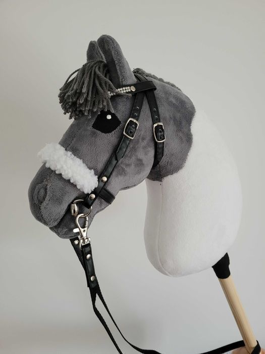 Konik Hobby Horse A4 ręcznie szyty z minky, zestaw z ogłowiem #218