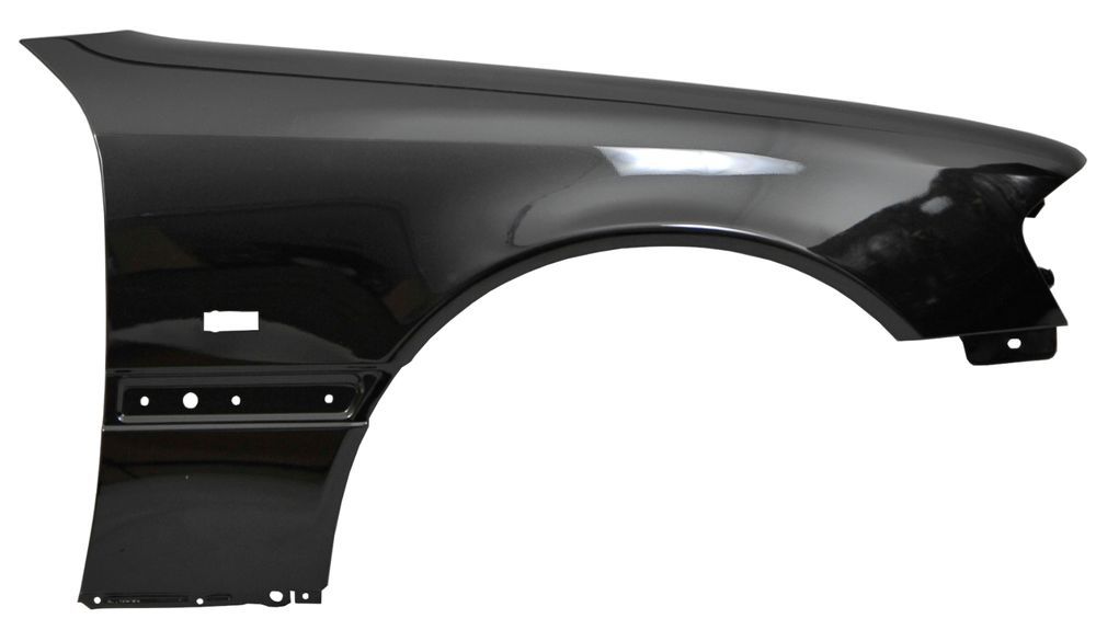 Mercedes C-Klasse W202 Błotnik prawy 197