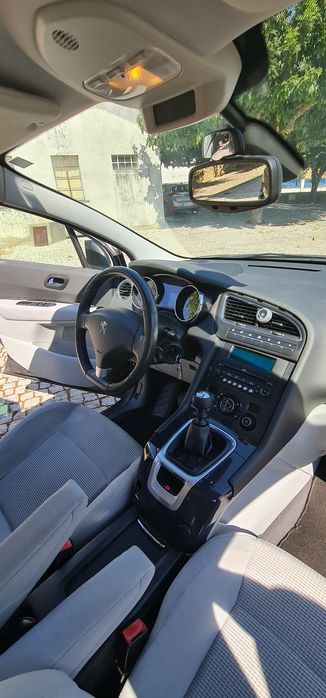 Peugeot 5008 1.6 hdi