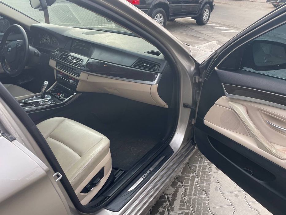 Продам bmw 5 f10 2.0 бензин 245кс