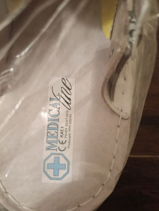 Medical Line : Buty medyczne -rozmiar 42 Nowe
