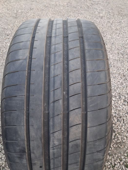Opony letnie Goodyear  275 40 r18