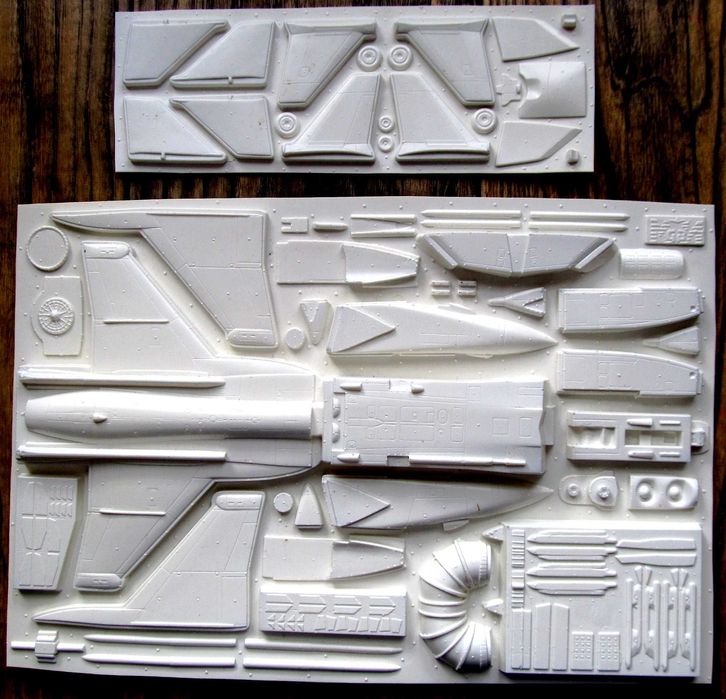 Jak-141 Freestyle, 1/72, Mavi vacu kit M7006LD + Travers Decal