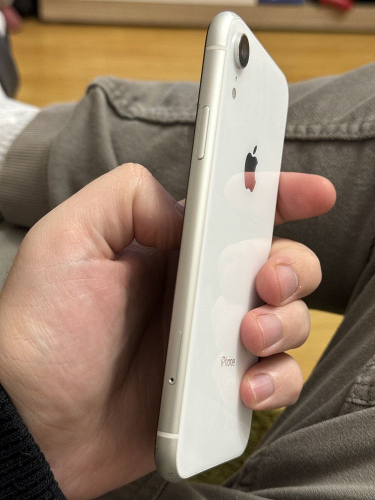 IPhone XR 64Gb Neverlock: 5 500 грн. - Мобільні телефони / смартфони ...