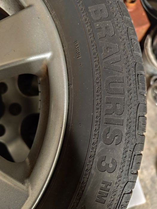 Opony Barum 205/55 R16 V plus felgi aluminiowe