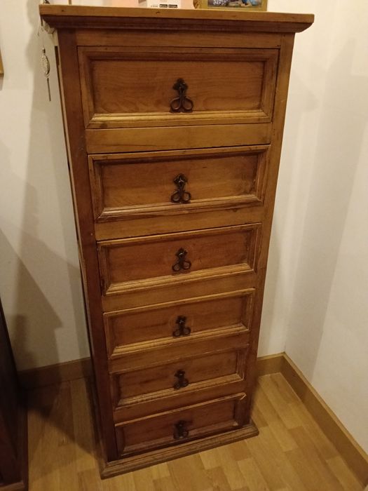 Vendo camiseiro madeira Mexicana