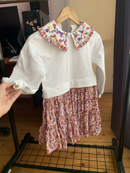 Плаття для дівчинки Next 122