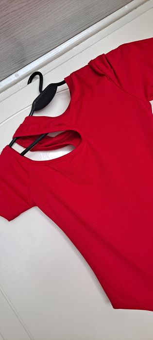 Body czerwone prążek S/M krotki rekaw